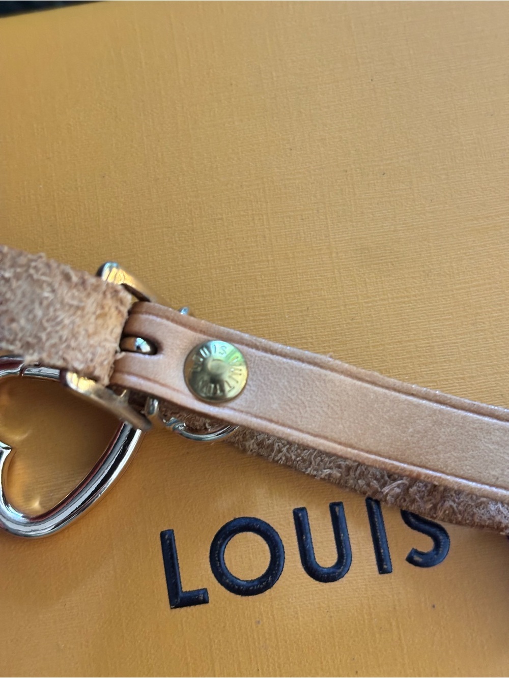Authentic Louis Vuitton
Vachetta Bag Charm, Cherries, Rhinestone Clover 7.5 in. - Picture 5 of 7